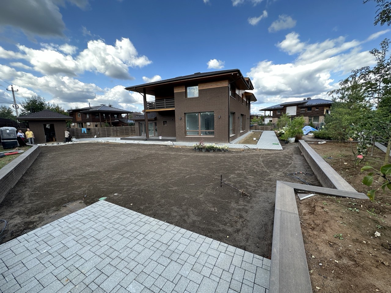 Преимущества ландшафтного дизайн-проекта загородного дома под ключ